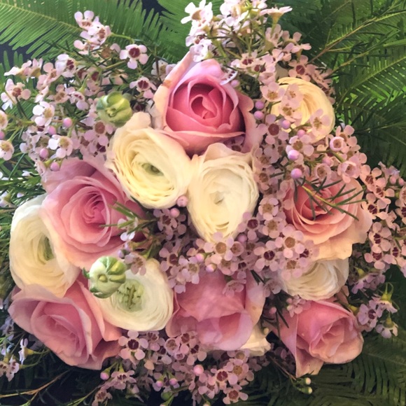 Meet your Posher, Jenn - Picture 1 of 1